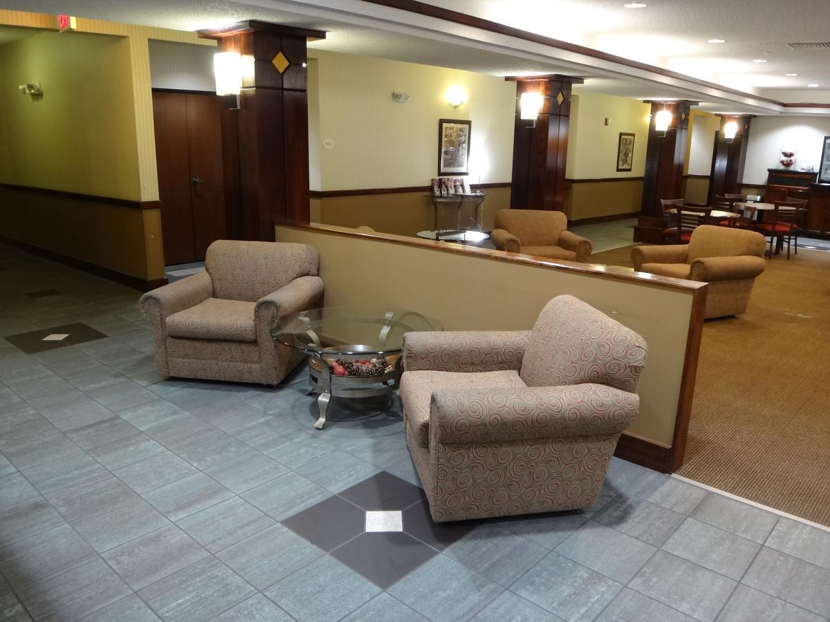 Windsor Inn & Suites Dodge City Buitenkant foto