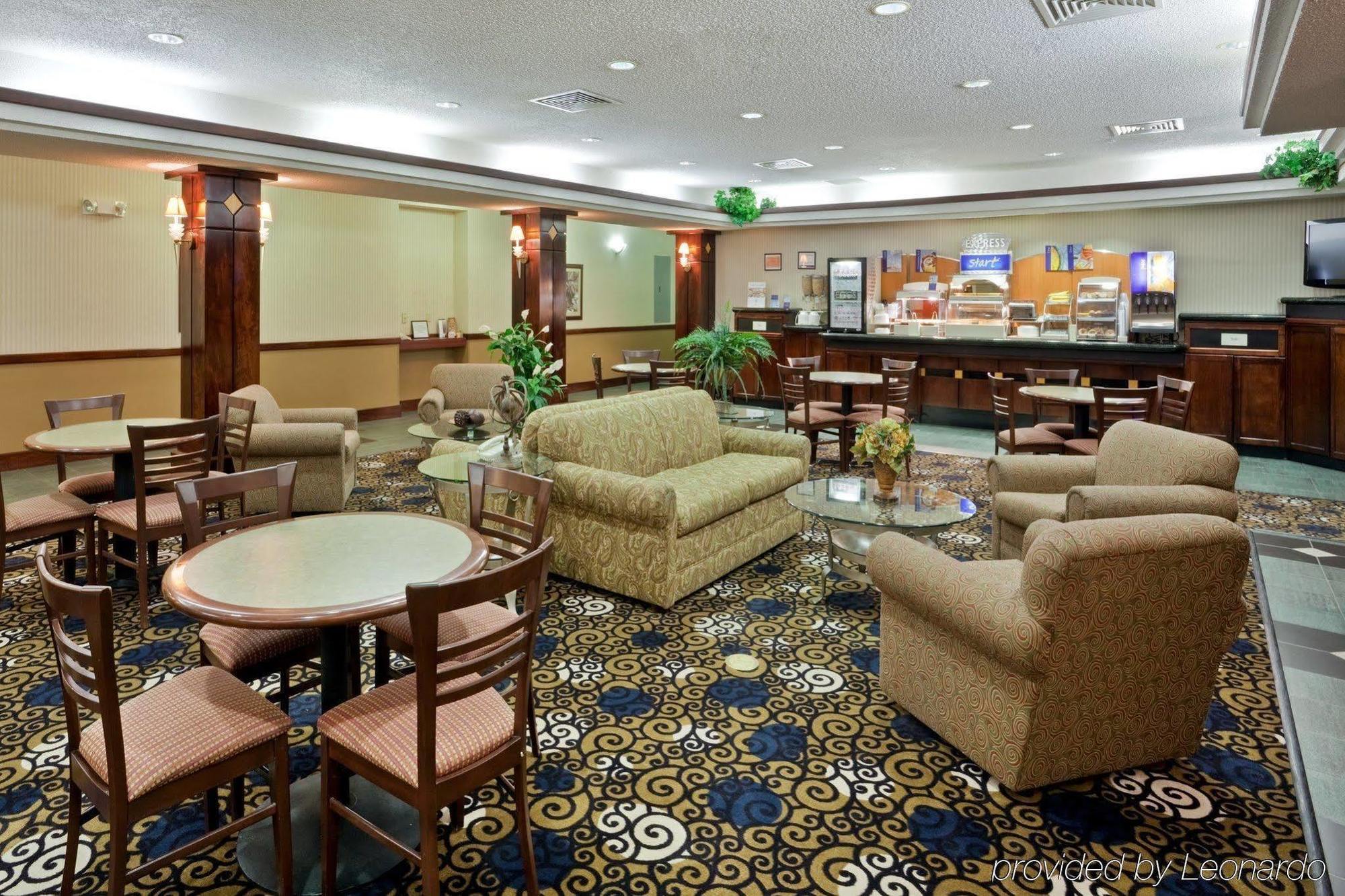 Windsor Inn & Suites Dodge City Buitenkant foto
