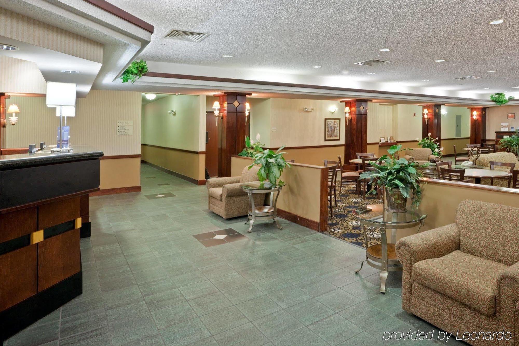 Windsor Inn & Suites Dodge City Buitenkant foto