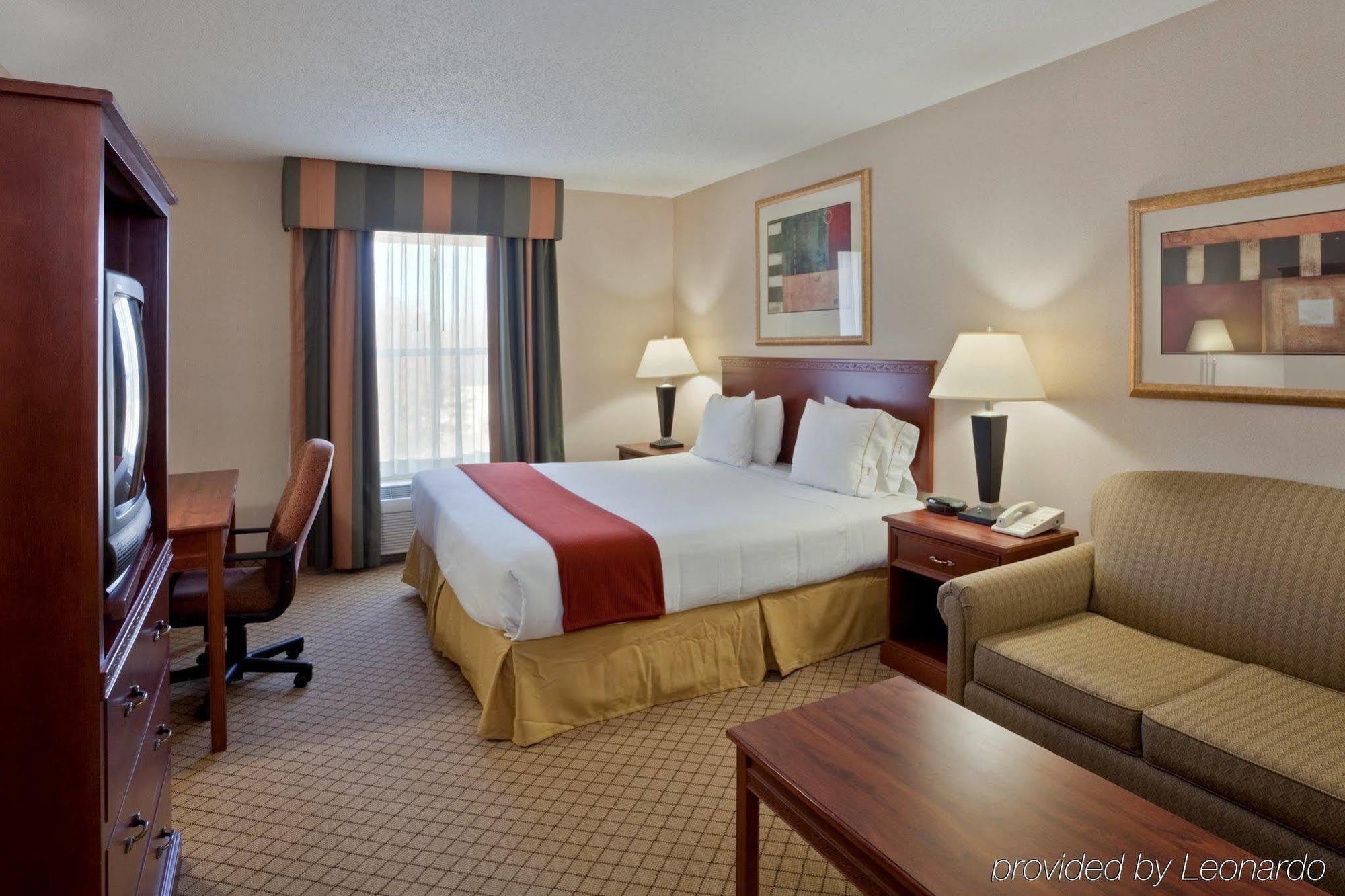 Windsor Inn & Suites Dodge City Buitenkant foto