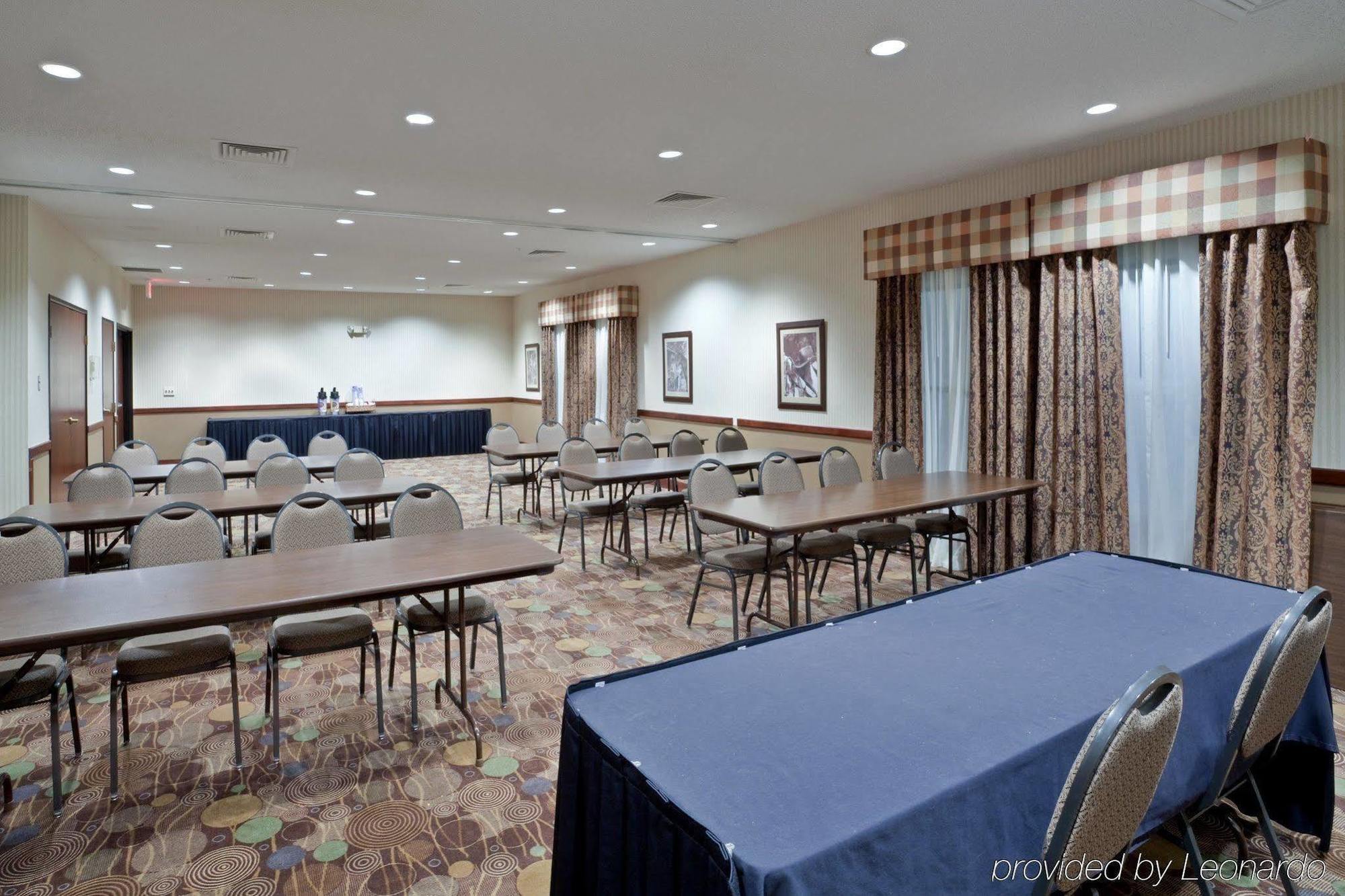 Windsor Inn & Suites Dodge City Faciliteiten foto
